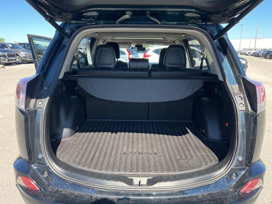 used 2018 Toyota RAV4 car