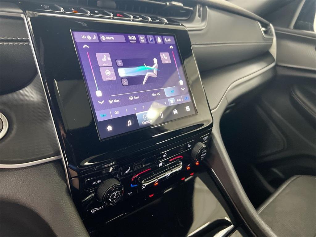 new 2025 Jeep Grand Cherokee car, priced at $41,271