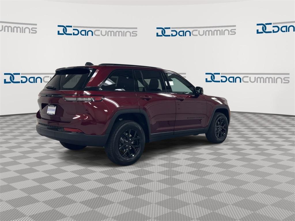 new 2025 Jeep Grand Cherokee car, priced at $41,271