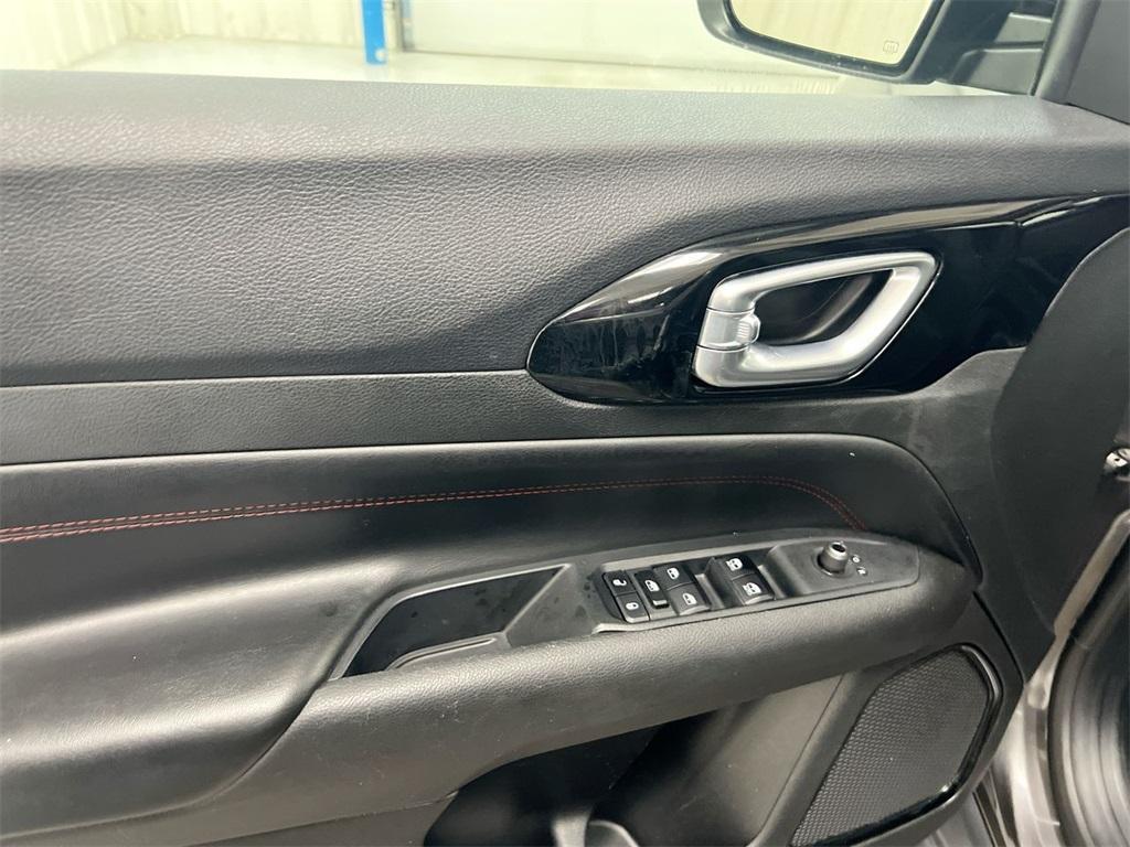 used 2023 Jeep Compass car, priced at $21,587