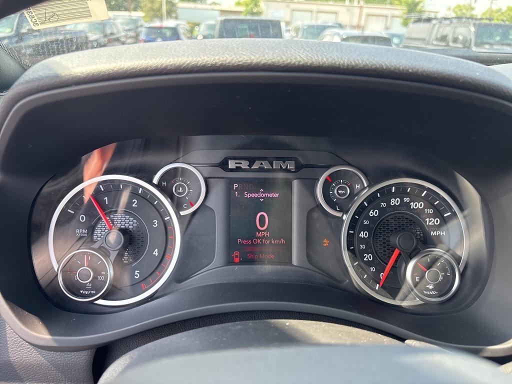 new 2025 Ram 2500 car, priced at $64,283