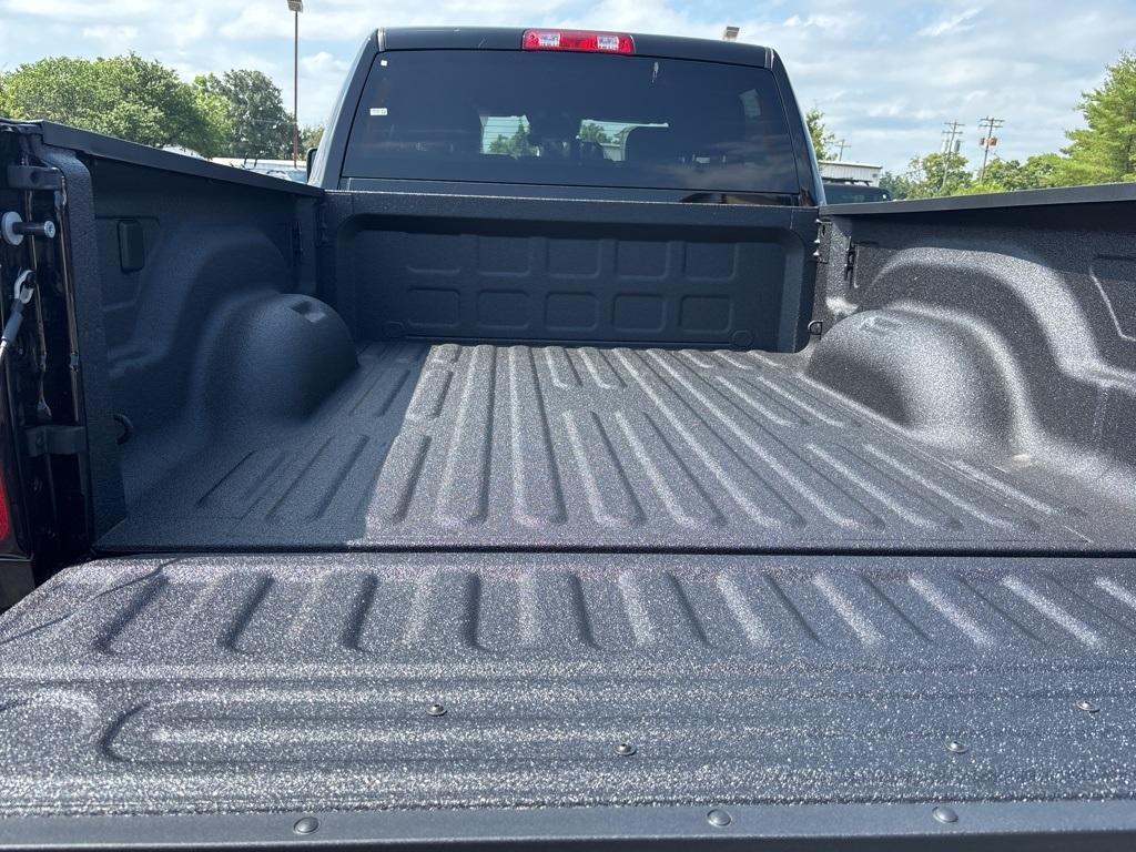 new 2025 Ram 2500 car, priced at $64,283