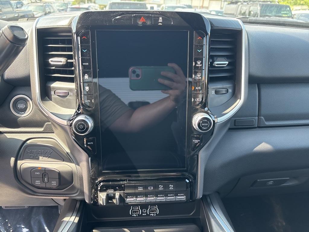 new 2025 Ram 2500 car, priced at $64,283