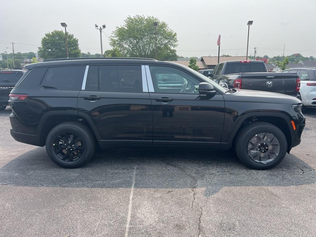 new 2025 Jeep Grand Cherokee L car, priced at $43,615