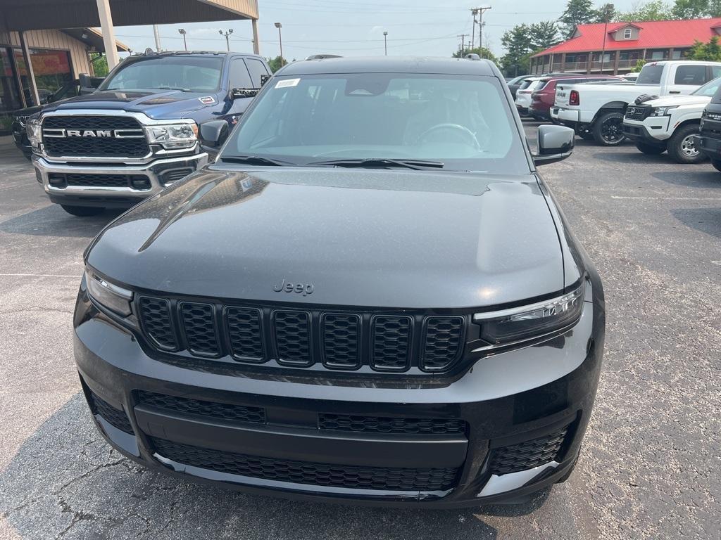 new 2025 Jeep Grand Cherokee L car, priced at $43,615
