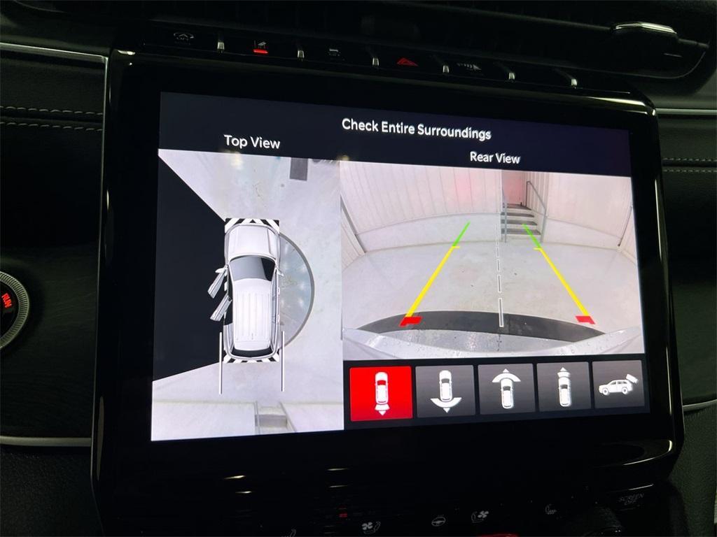 new 2025 Jeep Grand Cherokee car, priced at $47,932
