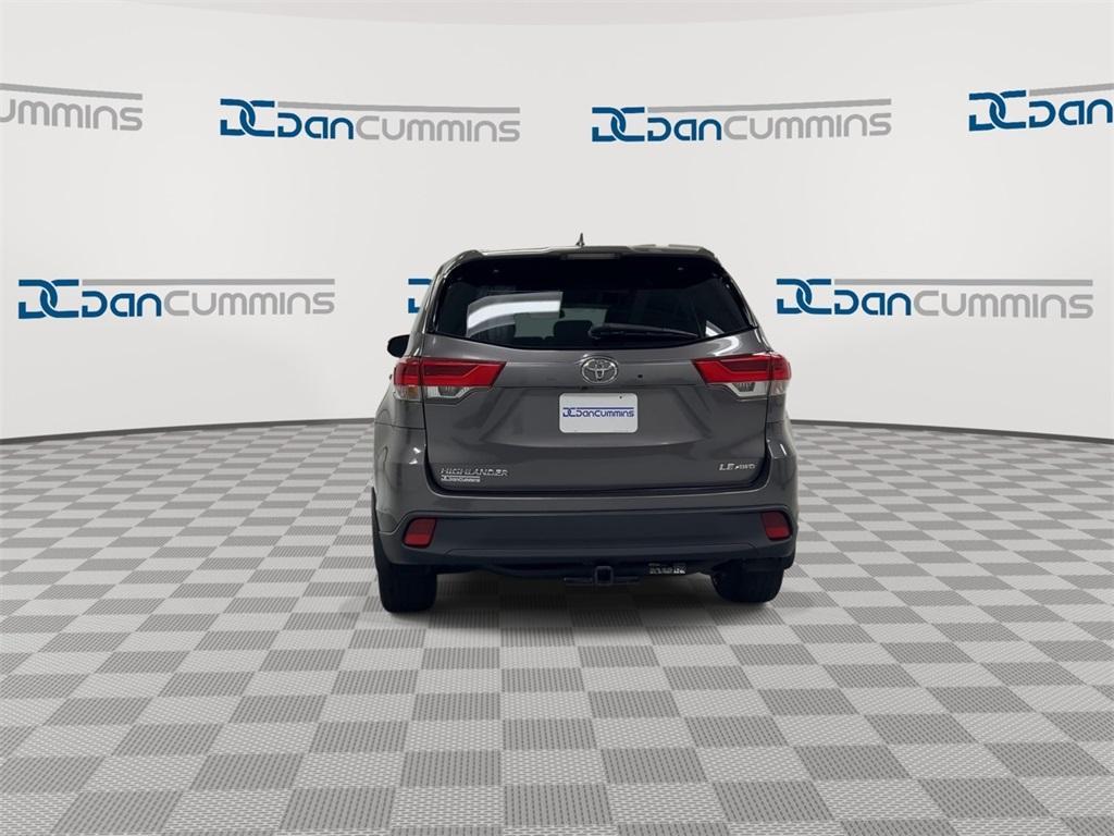 used 2018 Toyota Highlander car, priced at $13,900
