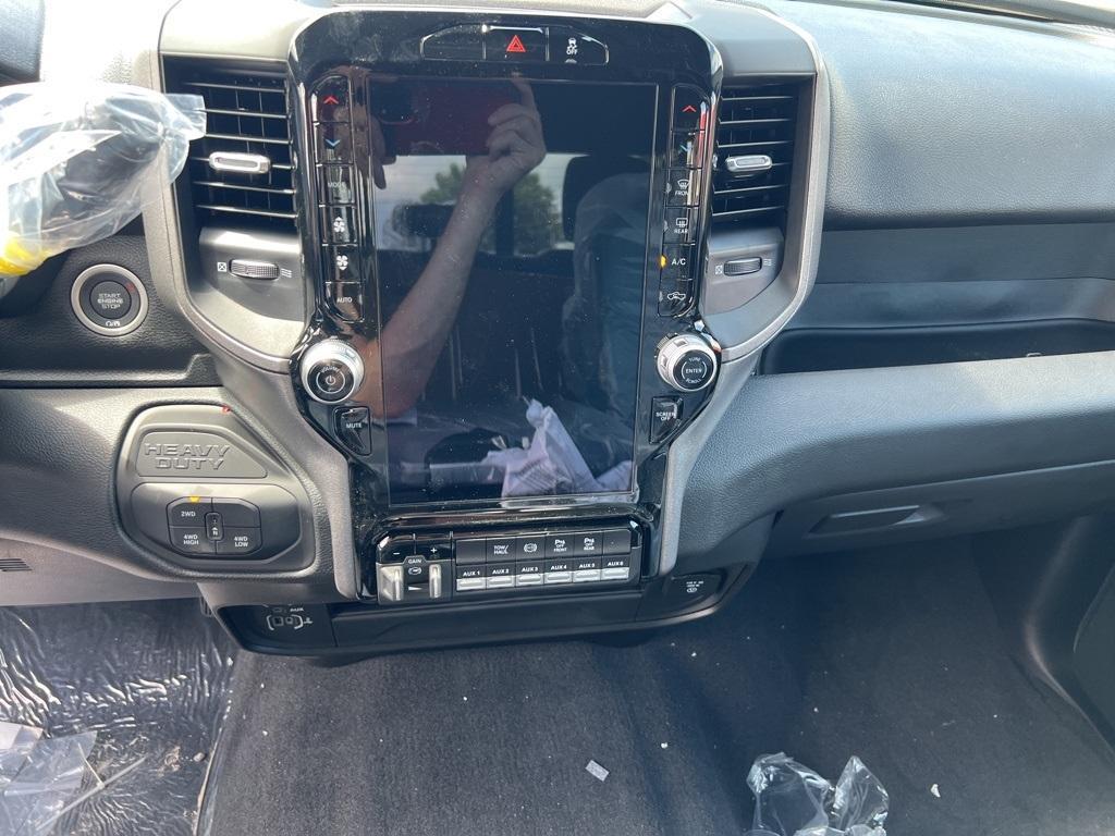 new 2025 Ram 3500 car, priced at $64,669