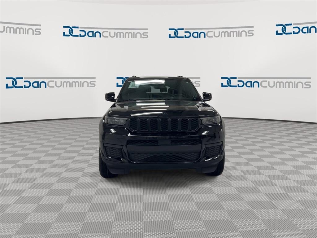 used 2024 Jeep Grand Cherokee L car, priced at $28,587