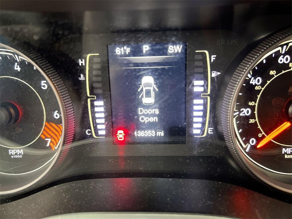 used 2015 Jeep Cherokee car, priced at $7,900