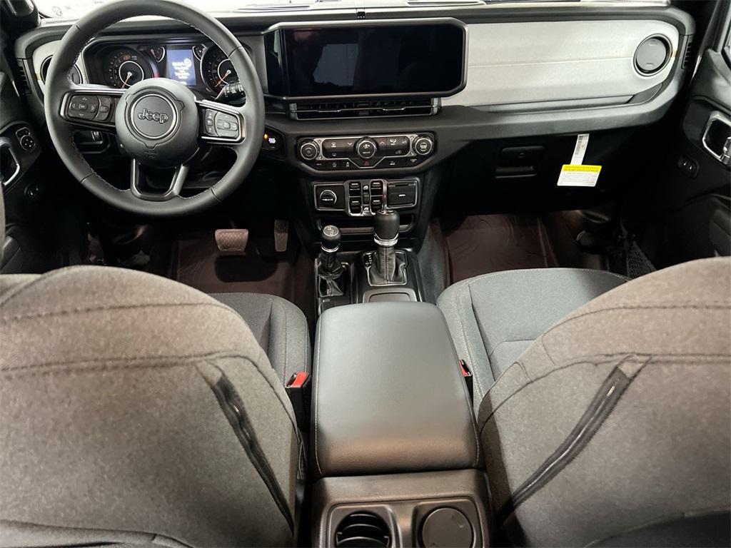 new 2026 Jeep Wrangler car, priced at $47,232