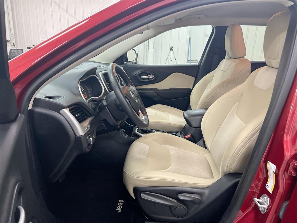 used 2016 Jeep Cherokee car, priced at $14,587
