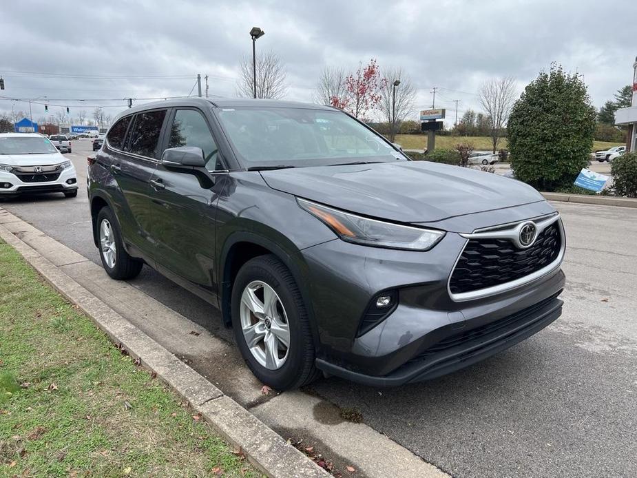 used 2024 Toyota Highlander car, priced at $37,987