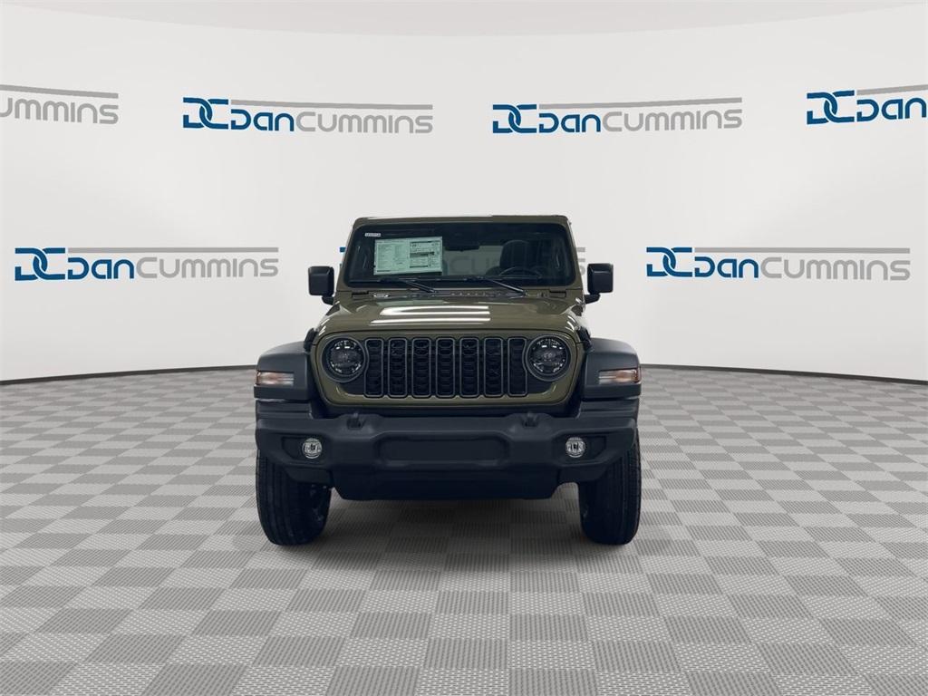 new 2025 Jeep Wrangler car, priced at $51,553