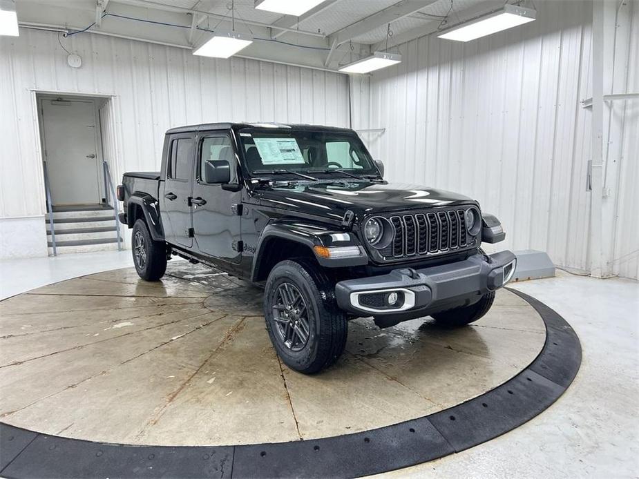 new 2024 Jeep Gladiator car, priced at $51,173