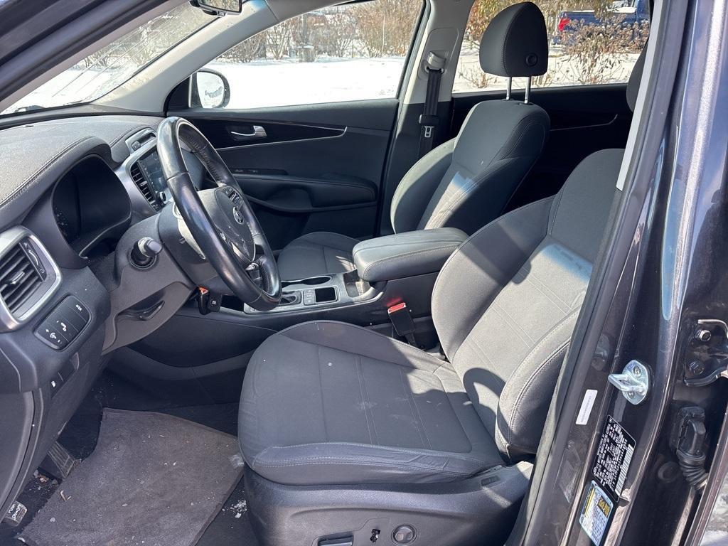 used 2019 Kia Sorento car, priced at $13,987