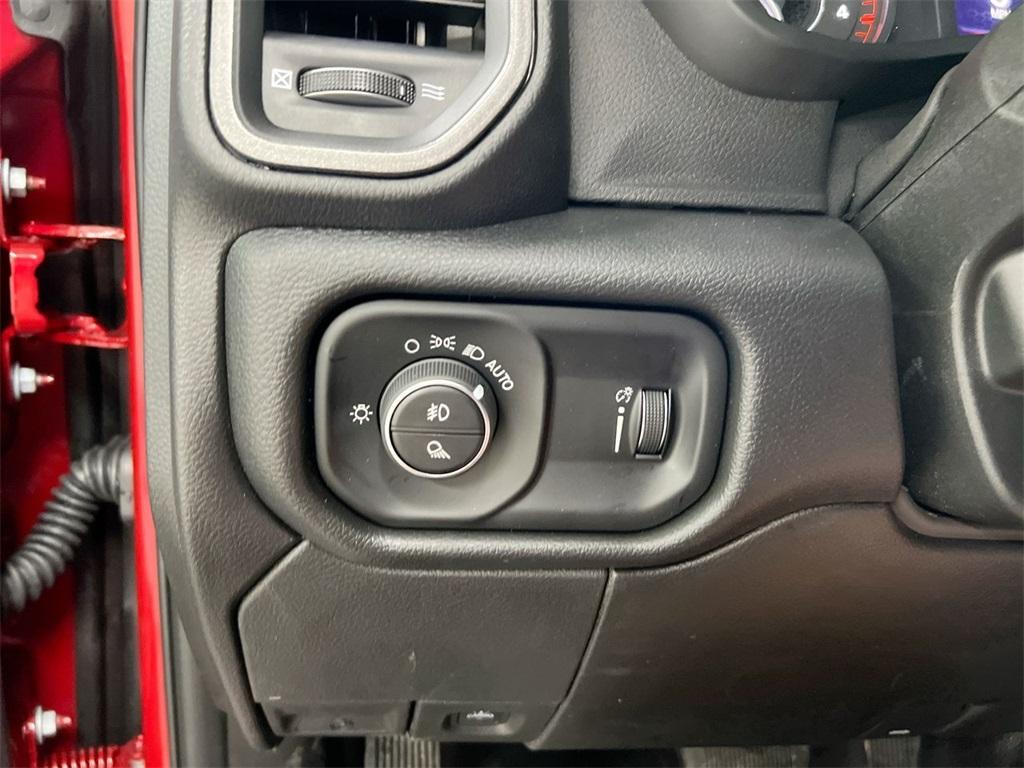 new 2025 Jeep Grand Cherokee car, priced at $51,453