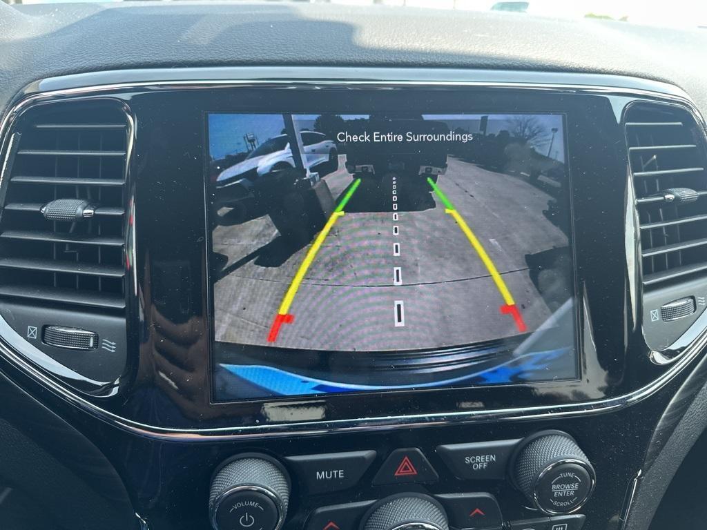 used 2021 Jeep Grand Cherokee car