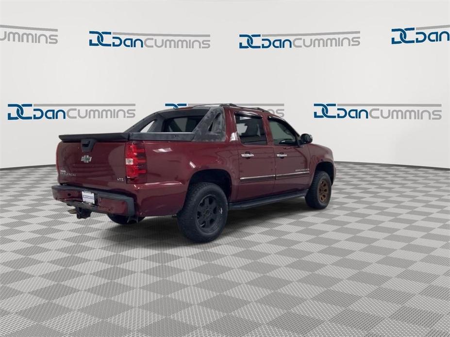 used 2008 Chevrolet Avalanche car, priced at $3,900