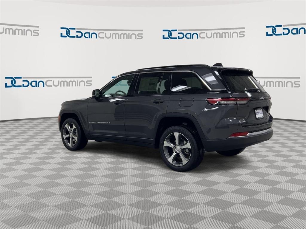 new 2025 Jeep Grand Cherokee car, priced at $50,264