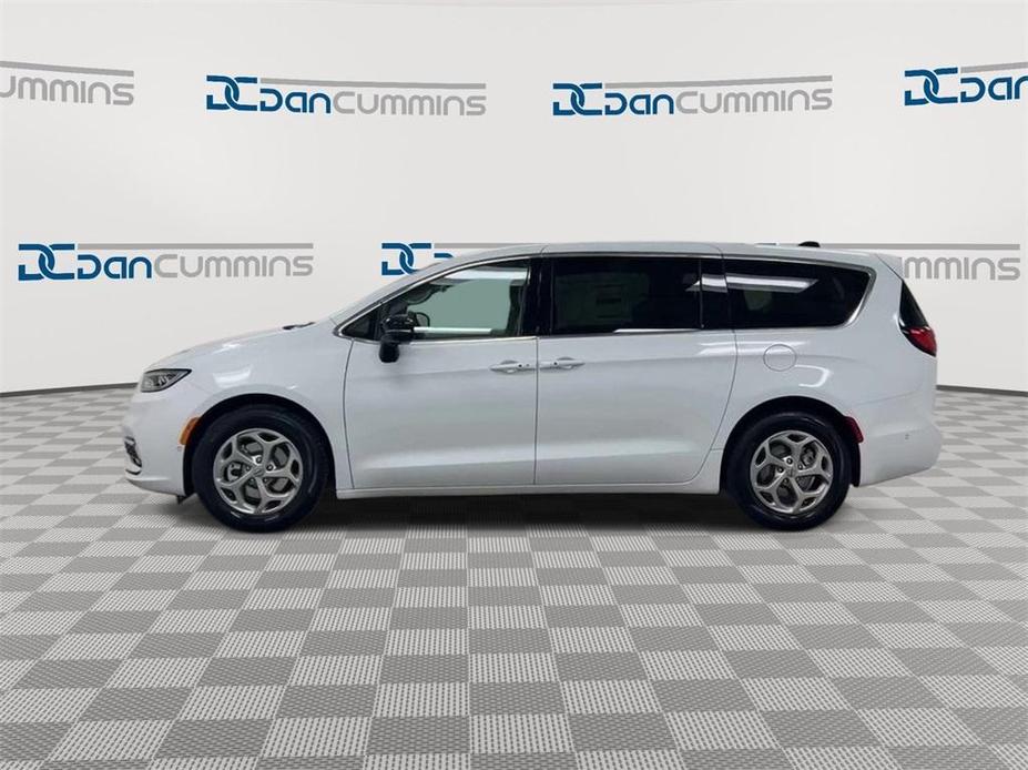 new 2024 Chrysler Pacifica car, priced at $51,737