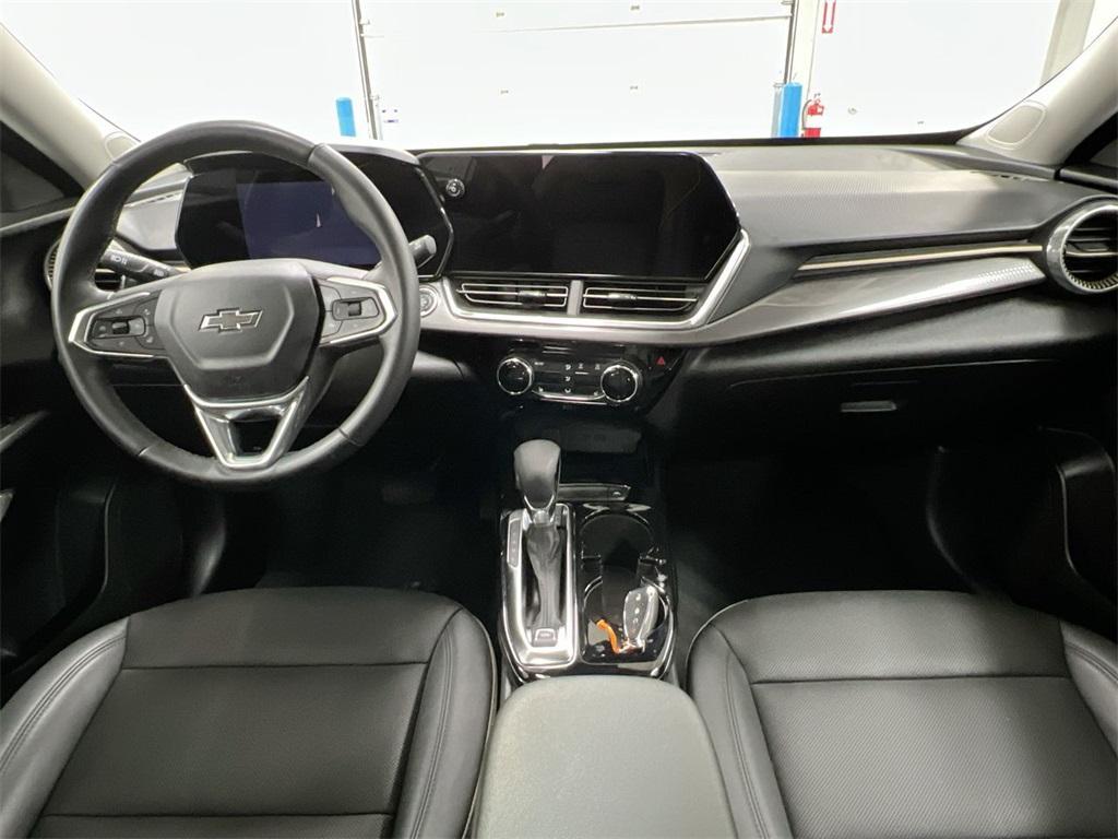 used 2024 Chevrolet Trax car, priced at $20,987