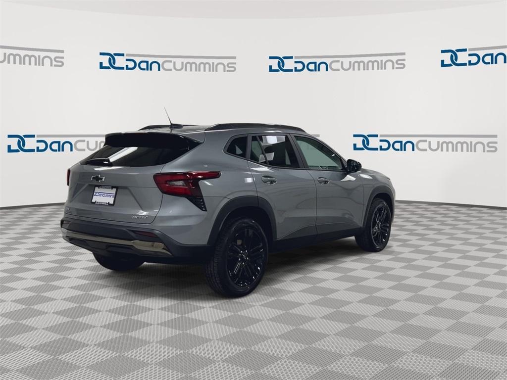 used 2024 Chevrolet Trax car, priced at $20,987