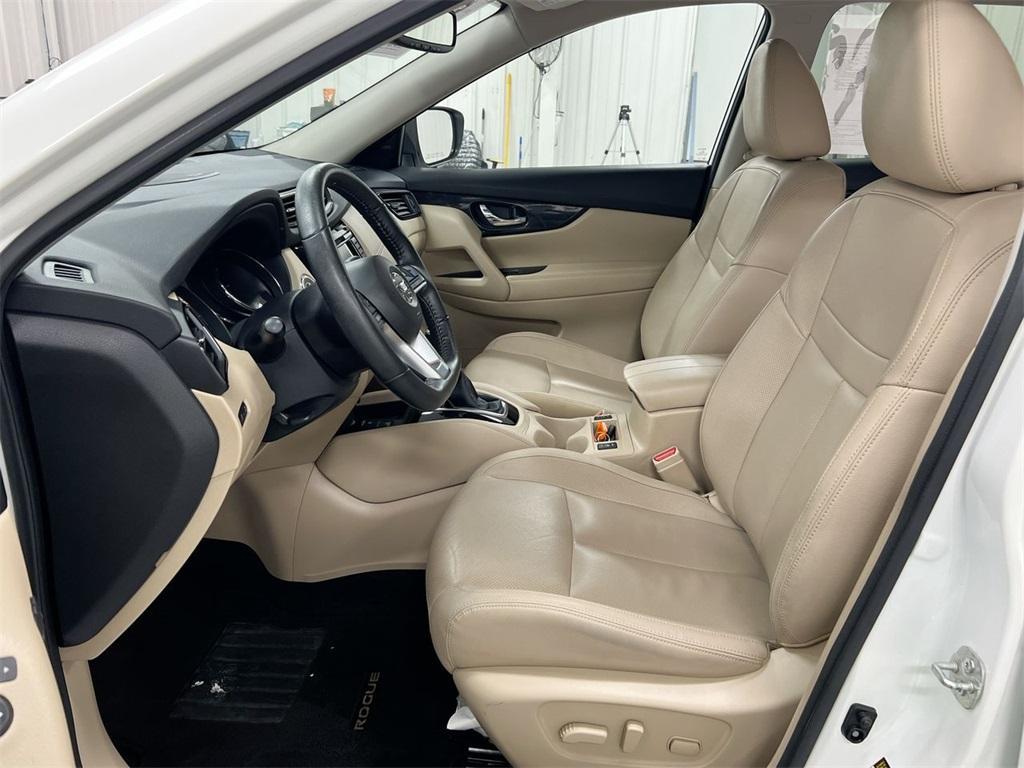 used 2020 Nissan Rogue car, priced at $17,587