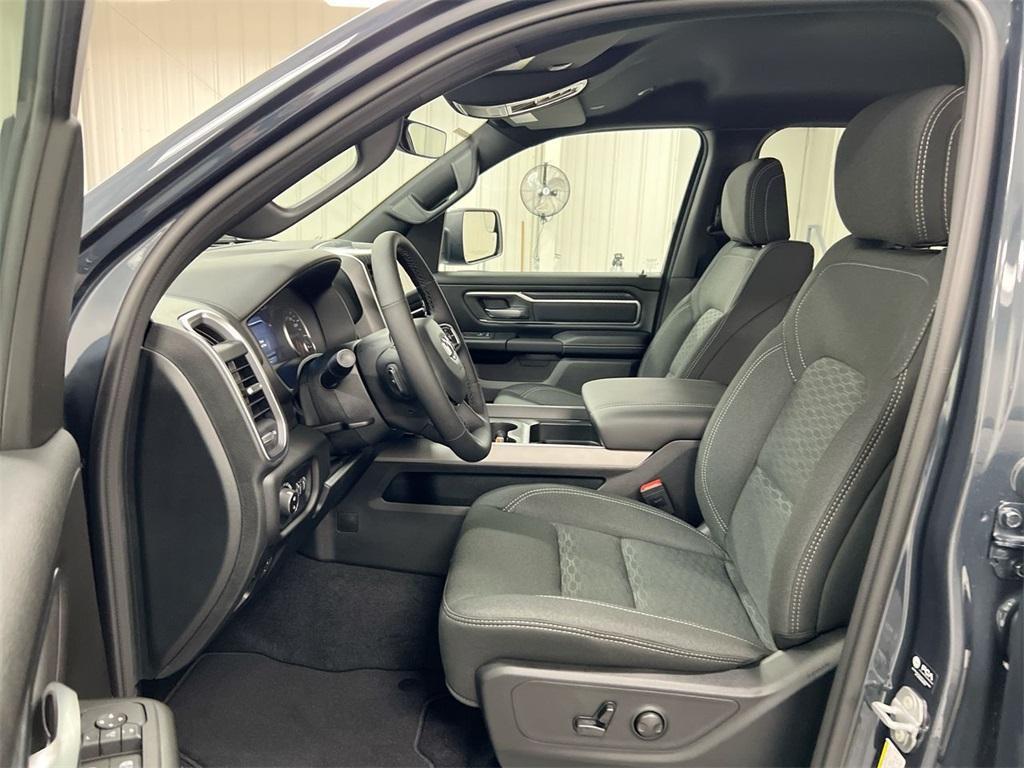 new 2025 Ram 1500 car, priced at $52,339