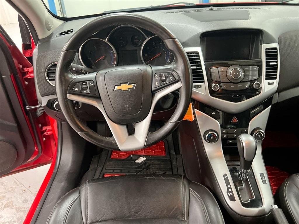 used 2015 Chevrolet Cruze car, priced at $5,500