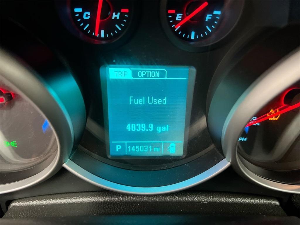 used 2015 Chevrolet Cruze car, priced at $5,500
