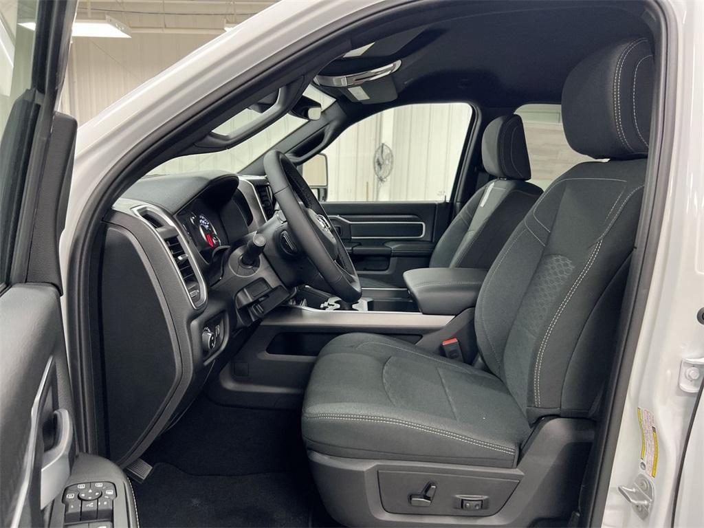 new 2025 Ram 2500 car, priced at $64,072