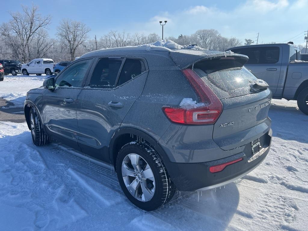 used 2020 Volvo XC40 car, priced at $18,987