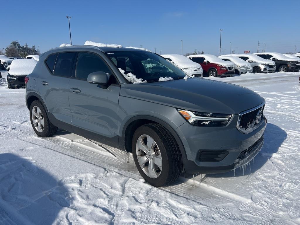 used 2020 Volvo XC40 car, priced at $18,987