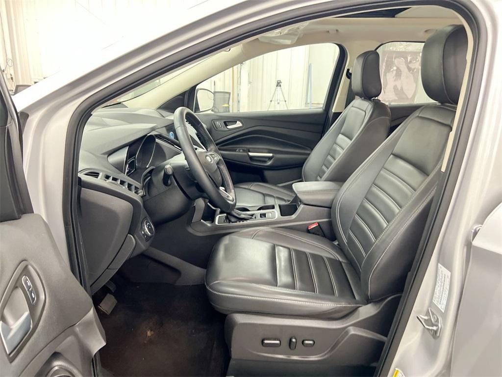 used 2019 Ford Escape car