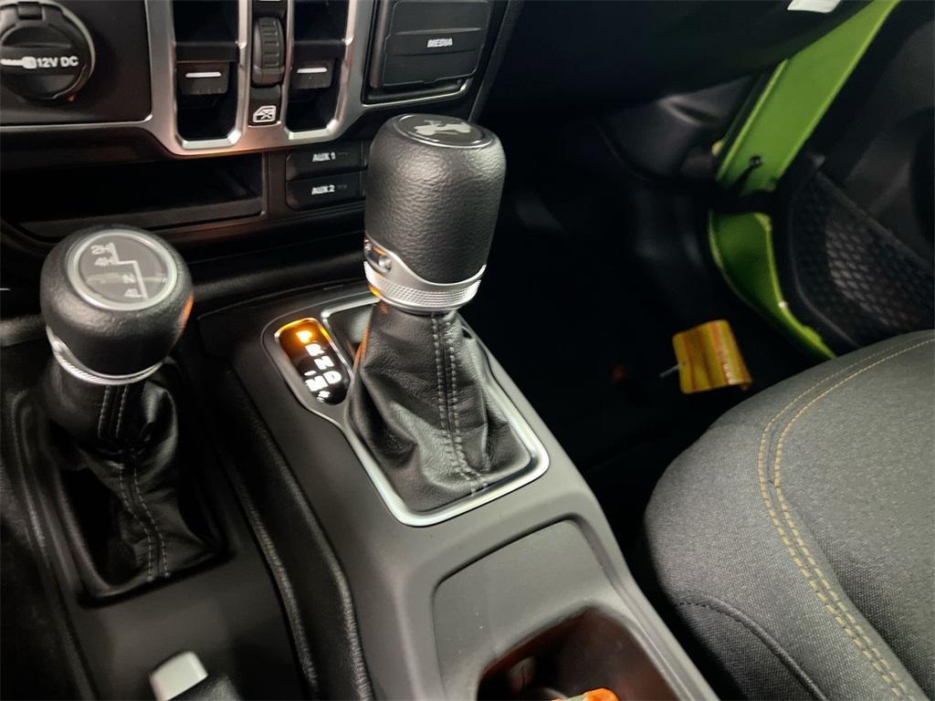 new 2025 Jeep Wrangler car, priced at $46,374