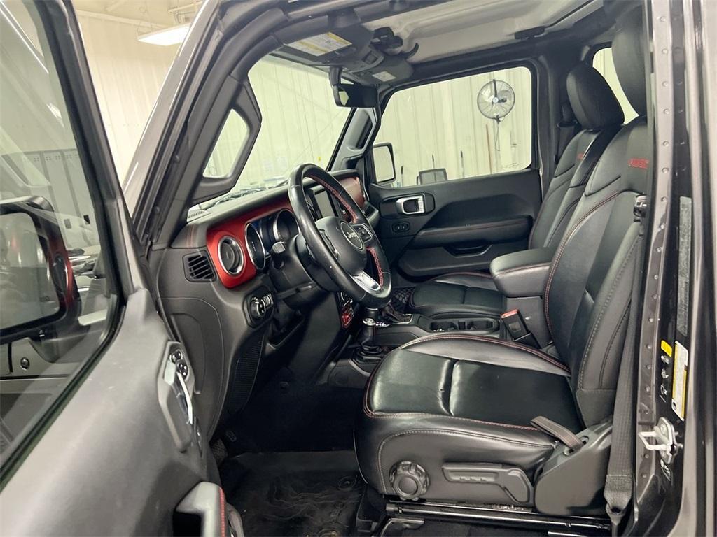 used 2021 Jeep Gladiator car, priced at $33,587