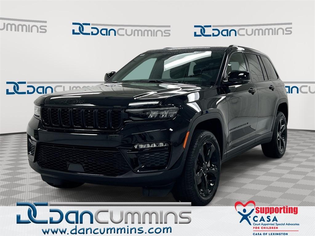 new 2025 Jeep Grand Cherokee car, priced at $43,821