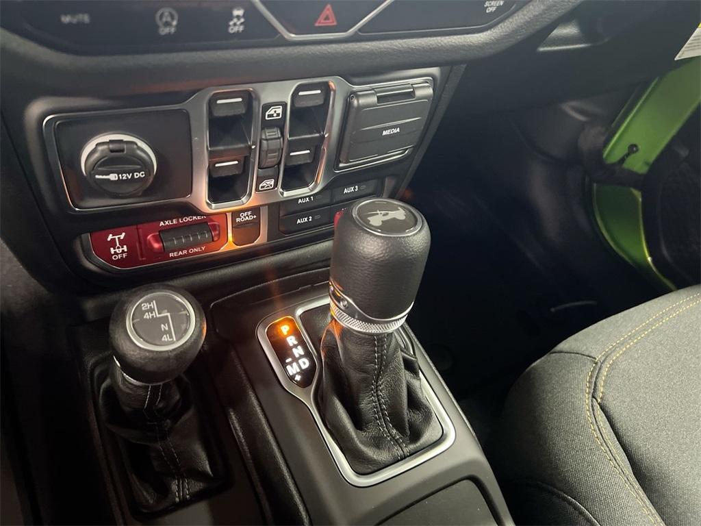 new 2025 Jeep Wrangler car, priced at $51,557