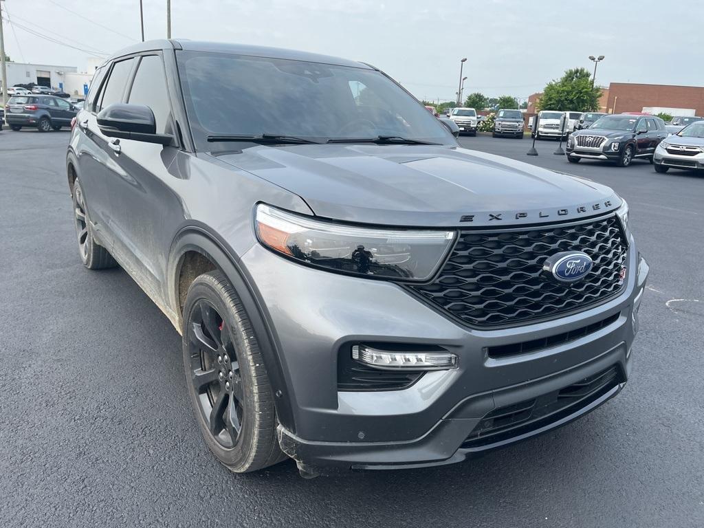 used 2021 Ford Explorer car