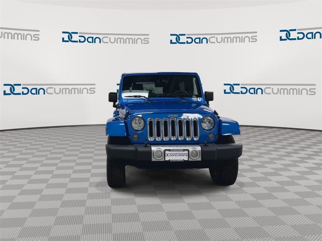 used 2015 Jeep Wrangler Unlimited car, priced at $22,587