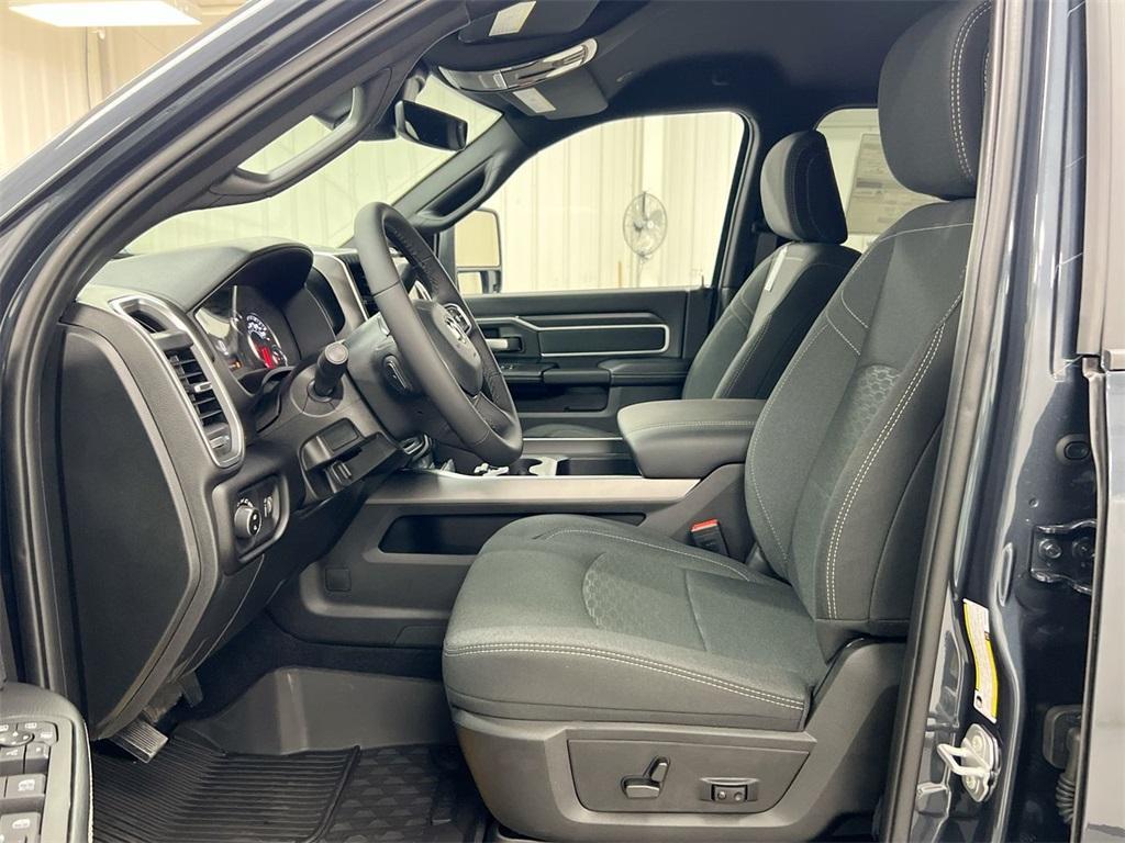 new 2025 Ram 2500 car, priced at $64,313