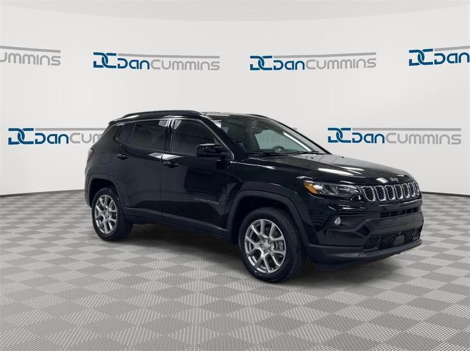 new 2024 Jeep Compass car, priced at $32,075