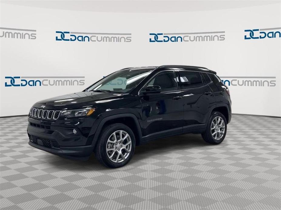 new 2024 Jeep Compass car, priced at $32,075