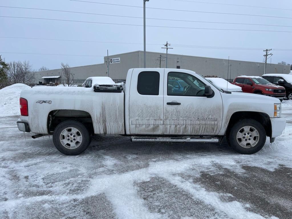 used 2011 Chevrolet Silverado 1500 car, priced at $13,900