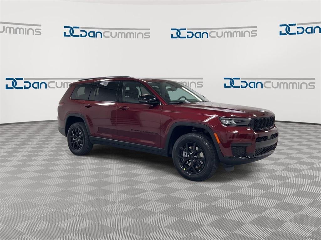 new 2025 Jeep Grand Cherokee L car, priced at $42,947