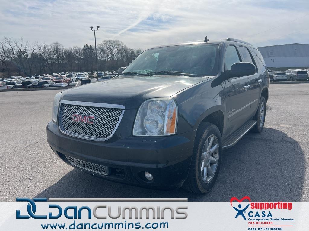 used 2013 GMC Yukon car, priced at $10,900