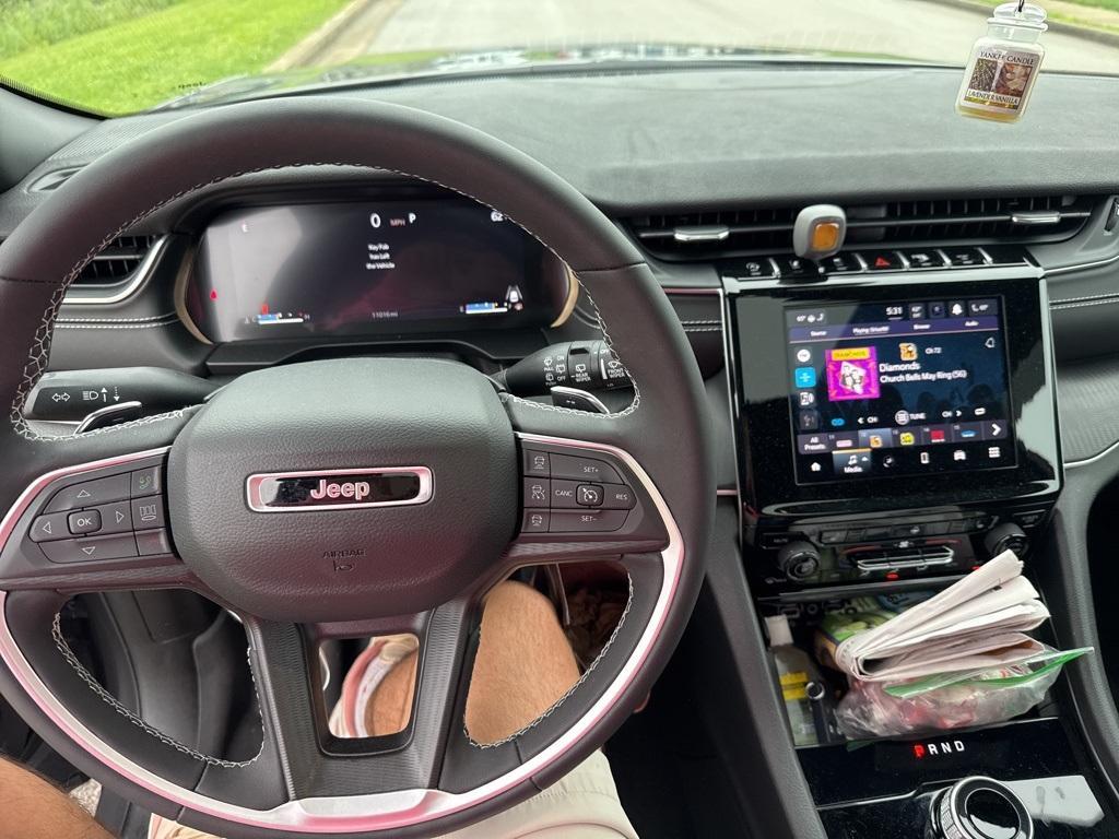 used 2024 Jeep Grand Cherokee car