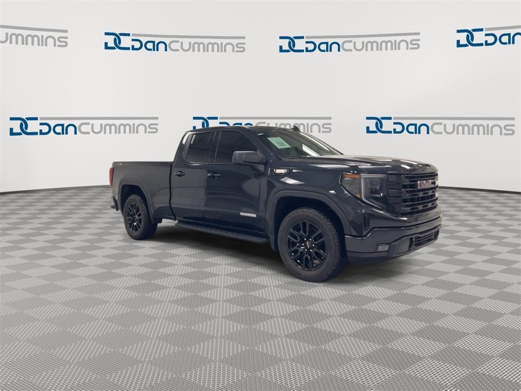used 2025 GMC Sierra 1500 car, priced at $49,787