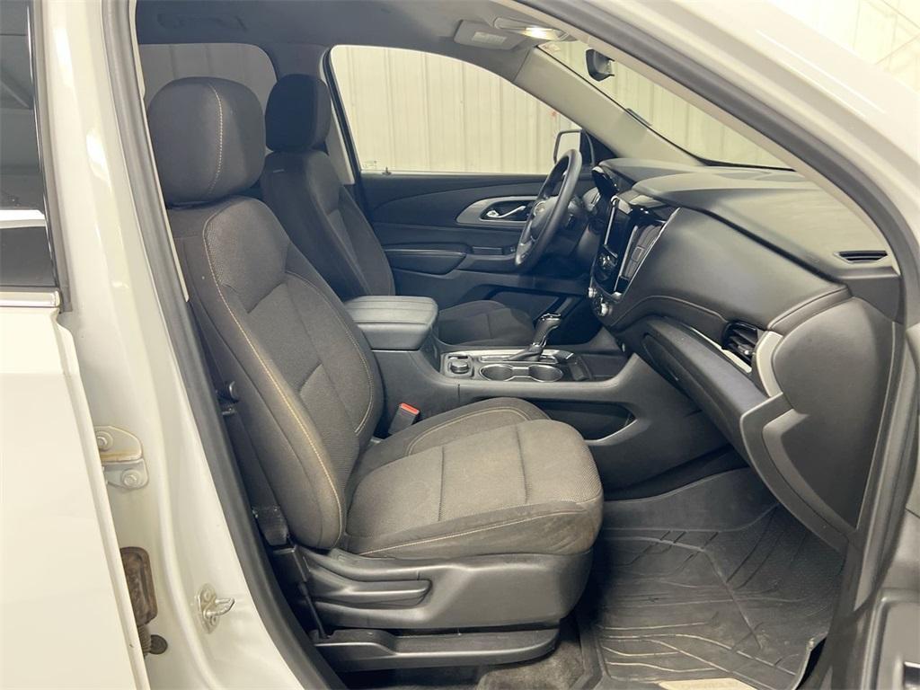 used 2020 Chevrolet Traverse car, priced at $17,487